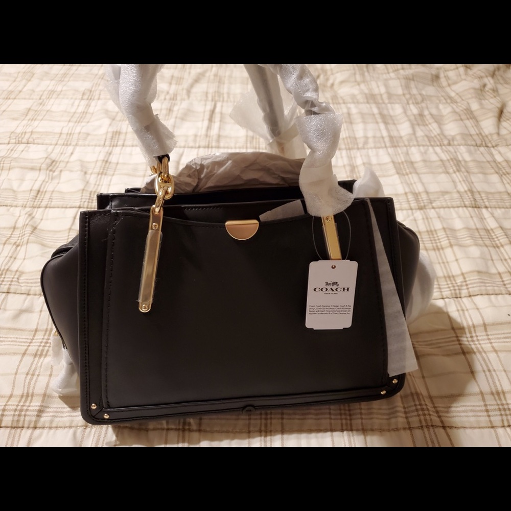New black Coach purse